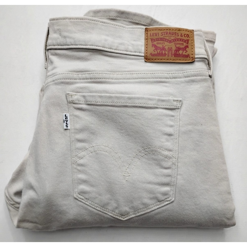 Levis 505 Jeans Straight Leg Womans Size 10 M Khaki Tan Mid Rise Fits 34x32